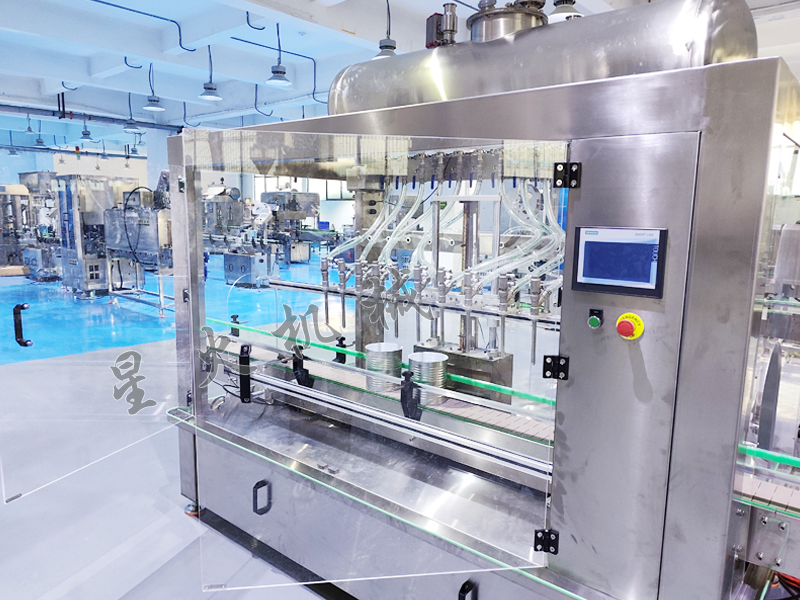 糖（táng）蒜醋液體食品灌（guàn）裝機的定量精準（zhǔn）灌裝和稱重（chóng）傳感器有很大的關係